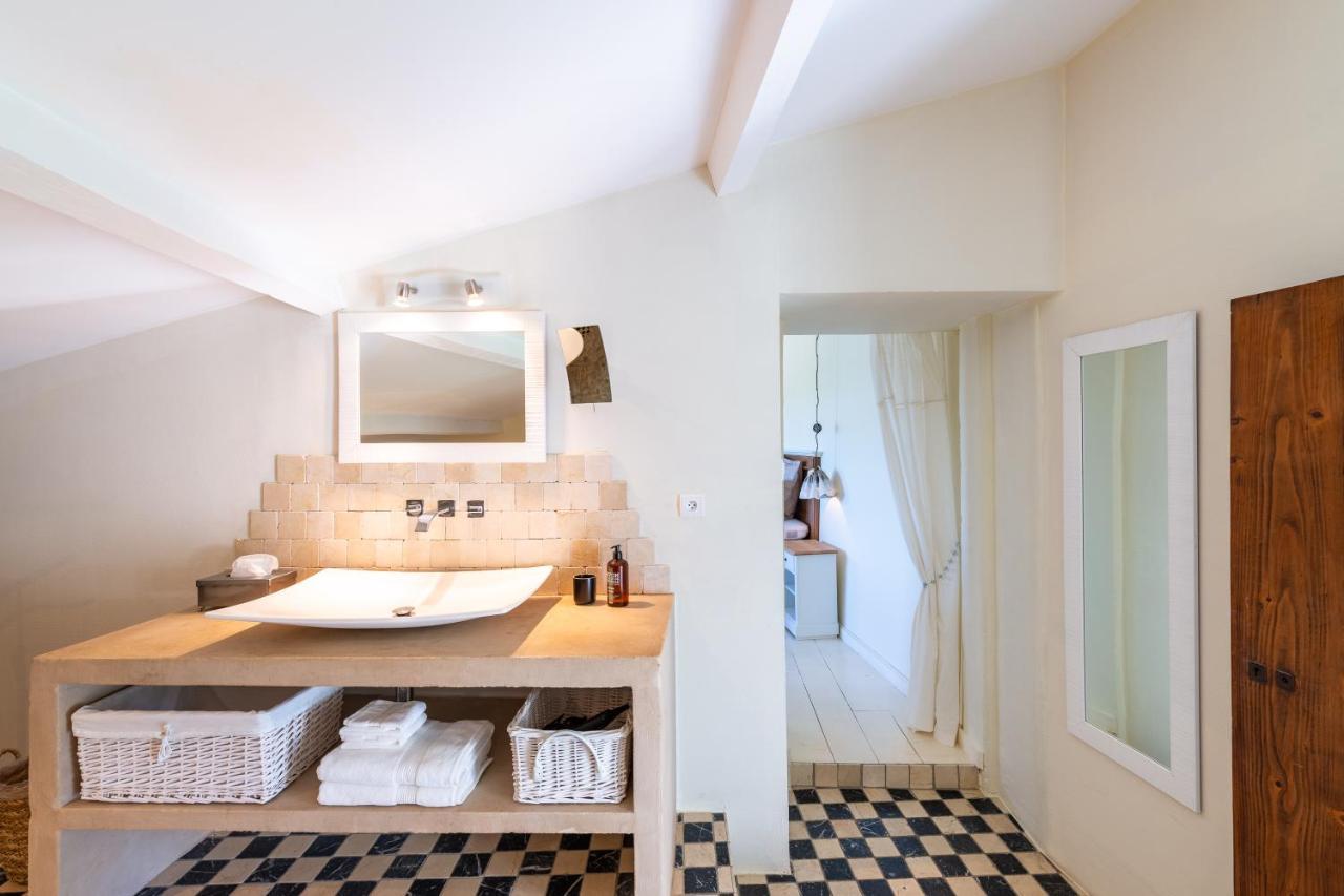Maison D'Hotes Les Caroubiers Montségur-sur-Lauzon 외부 사진