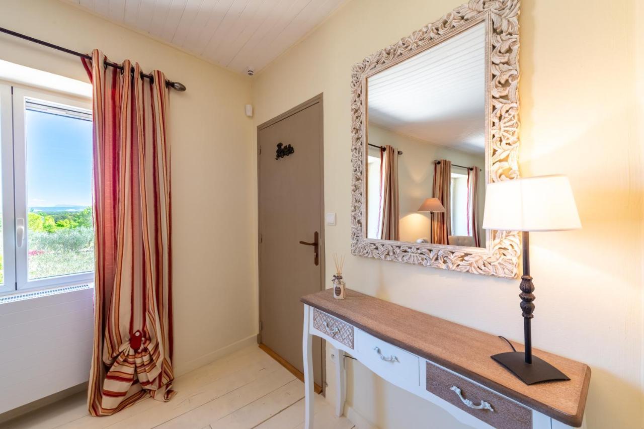 Maison D'Hotes Les Caroubiers Montségur-sur-Lauzon 외부 사진