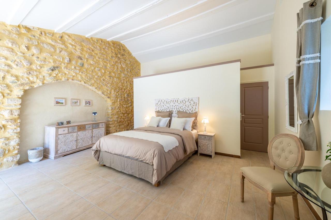 Maison D'Hotes Les Caroubiers Montségur-sur-Lauzon 외부 사진