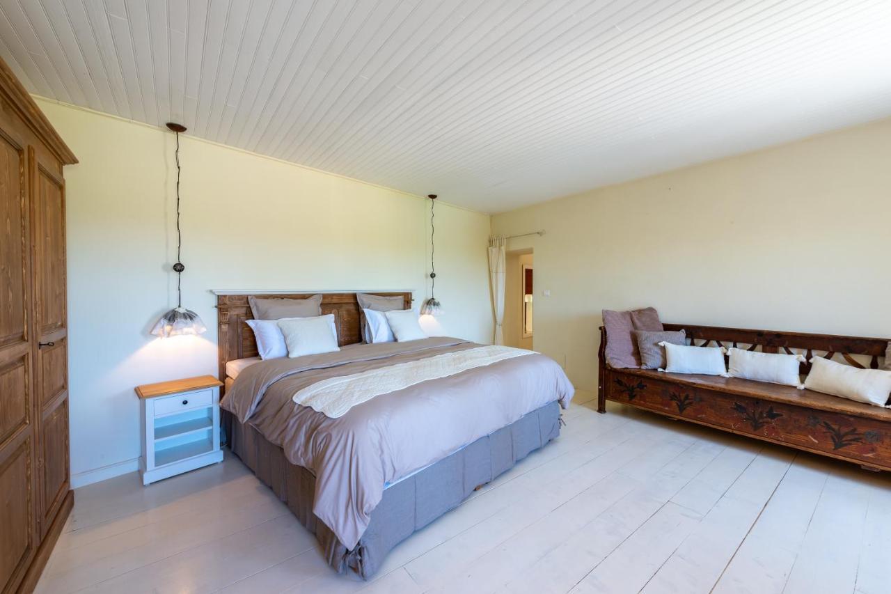 Maison D'Hotes Les Caroubiers Montségur-sur-Lauzon 외부 사진